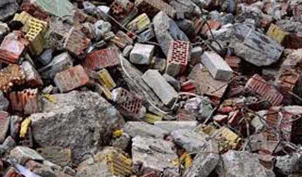 कानपुर में बारिश से मकान गिरा, दो मरे